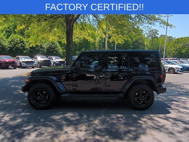 2022 Jeep Wrangler Unlimited Sahara Altitude 4x4