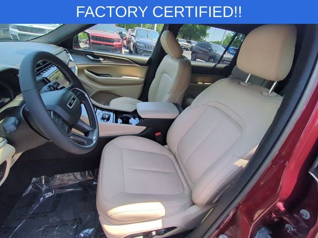 2023 Jeep Grand Cherokee L Limited 4x4