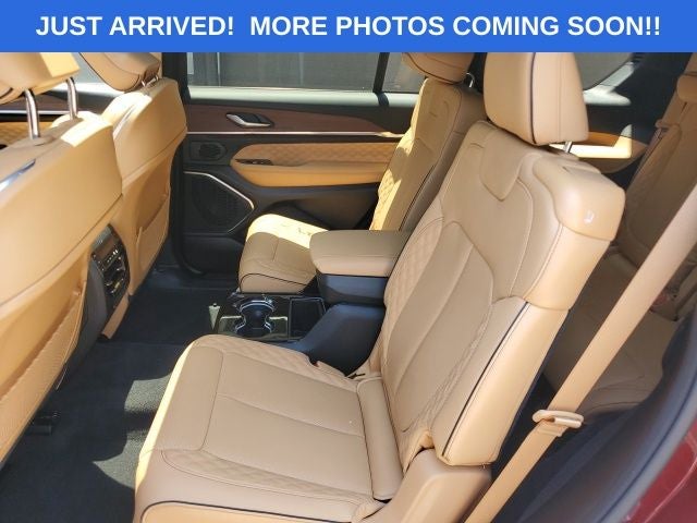 2024 Jeep Grand Cherokee L Summit 4x4