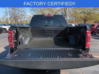 2022 RAM 1500 Laramie Crew Cab 4x4 5'7' Box