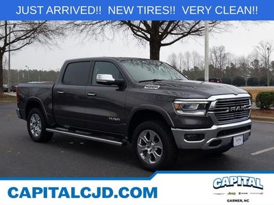 2019 RAM 1500 Laramie Crew Cab 4x4 5'7' Box