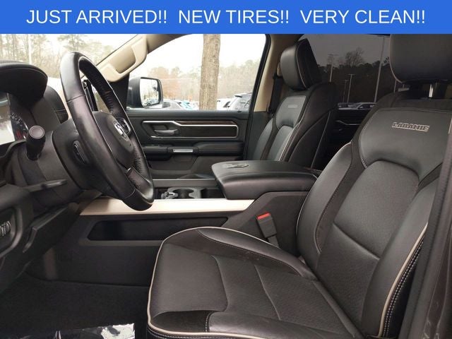 2019 RAM 1500 Laramie Crew Cab 4x4 5'7' Box