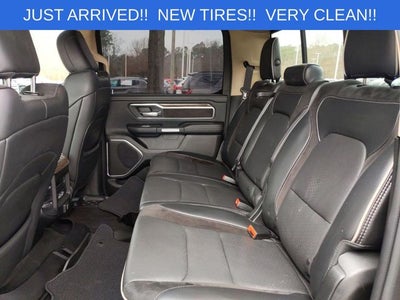 2019 RAM 1500 Laramie Crew Cab 4x4 5'7' Box