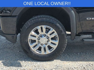 2023 GMC Sierra 2500HD 4WD Crew Cab Standard Bed Denali