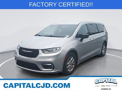 2024 Chrysler Pacifica Touring L