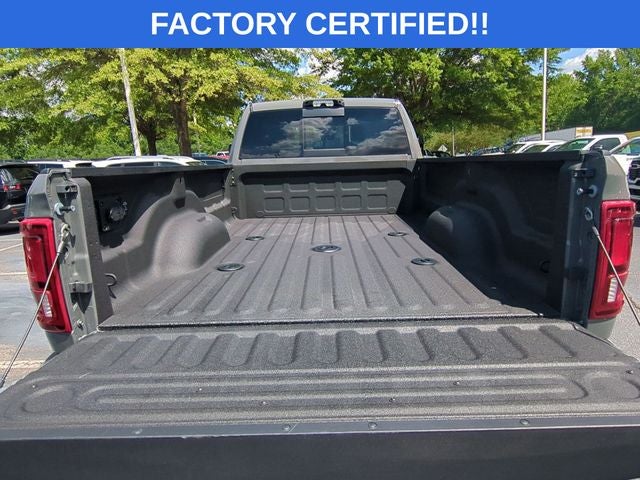 2026 RAM 3500 Laramie Crew Cab 4x4 8' Box