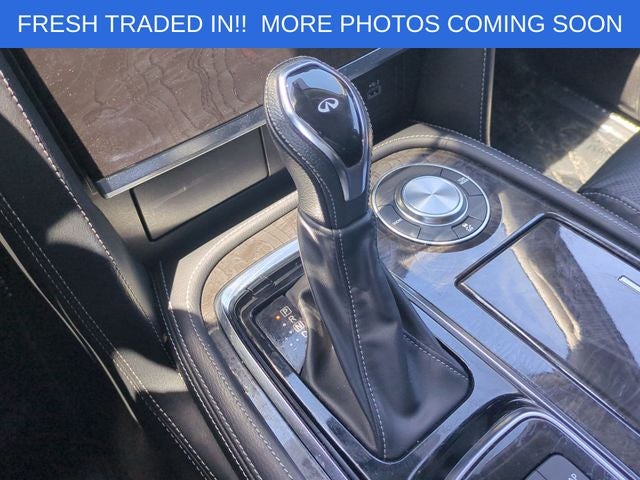 2023 INFINITI QX80 LUXE