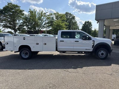2025 Ford Chassis Cab F-450® XL