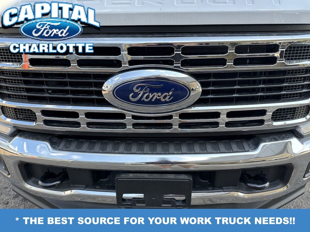 2025 Ford Chassis Cab F-450® XL