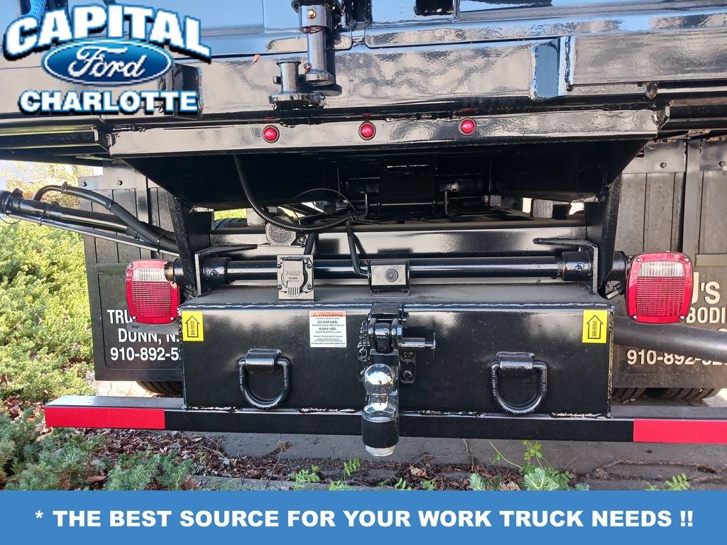 2025 Ford Chassis Cab F-550® XL