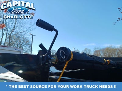 2025 Ford Chassis Cab F-550® XL