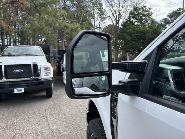 2026 Ford Chassis Cab F-350® XL