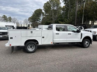2026 Ford Chassis Cab F-350® XL