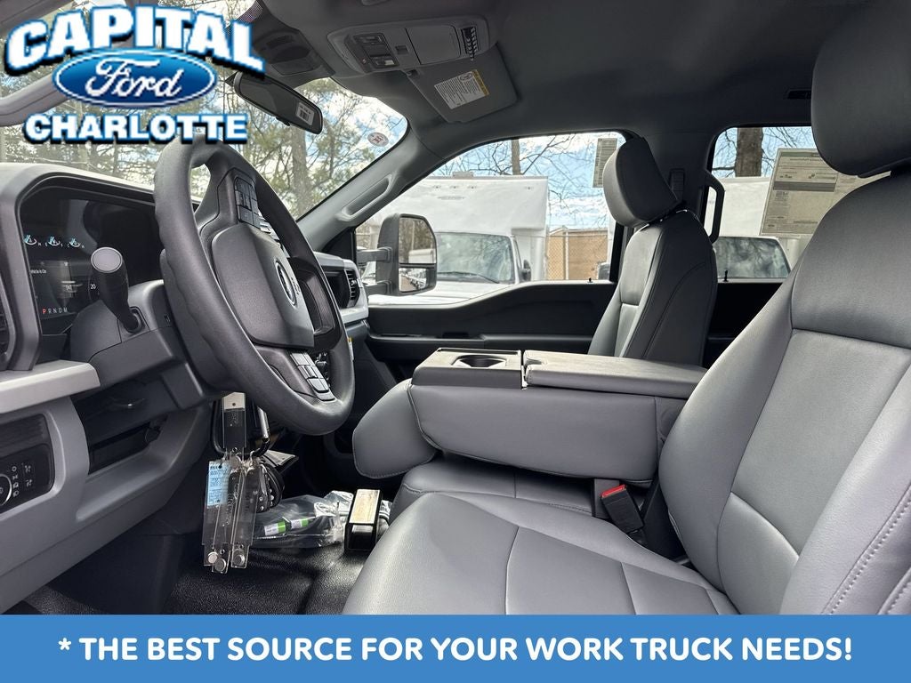 2026 Ford Chassis Cab F-350® XL