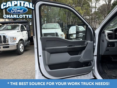 2026 Ford Chassis Cab F-350® XL