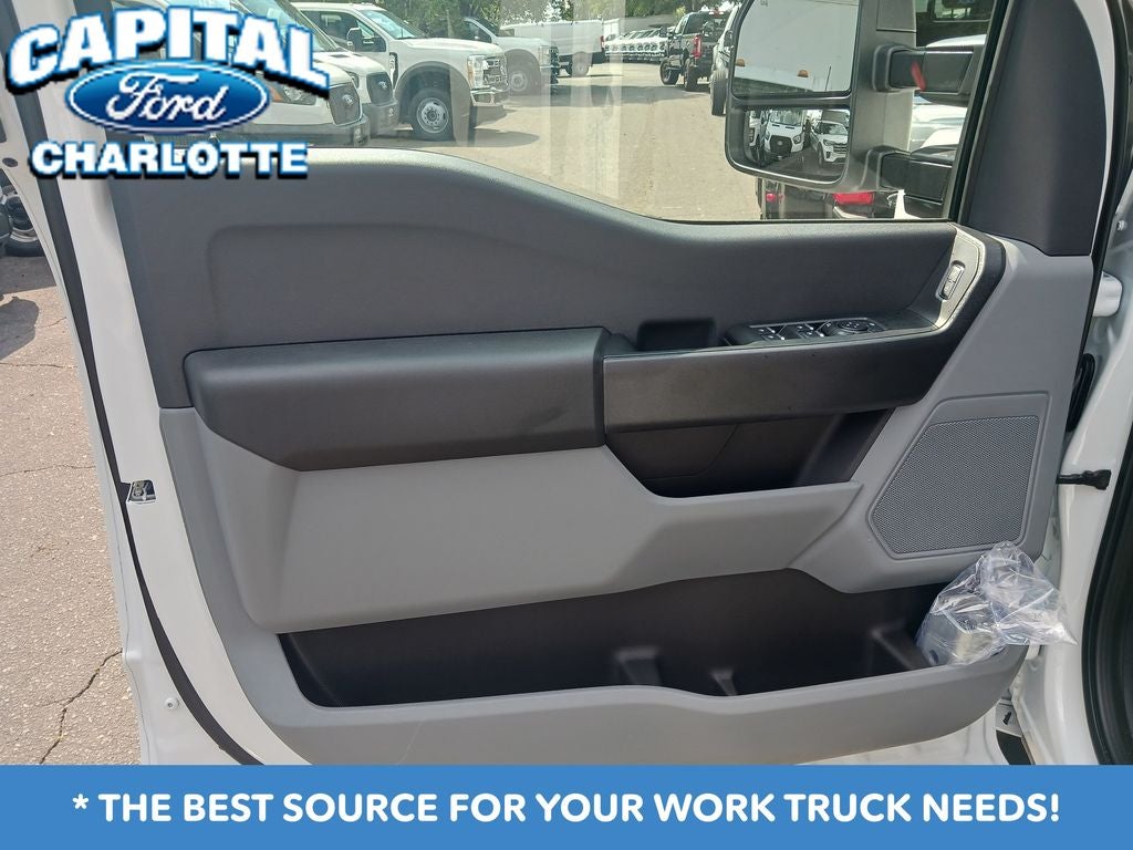 2026 Ford Chassis Cab F-350® XL