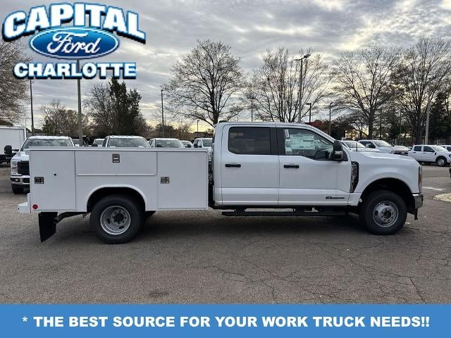2025 Ford Chassis Cab F-350® XL