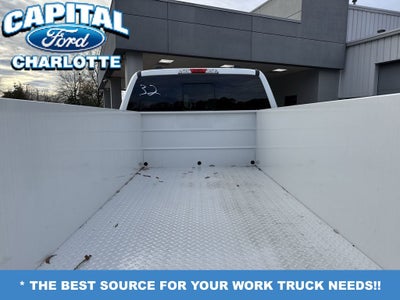 2025 Ford Chassis Cab F-350® XL