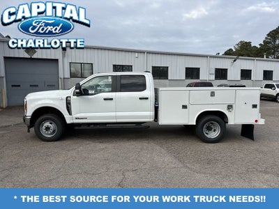 2025 Ford Chassis Cab F-350® XL