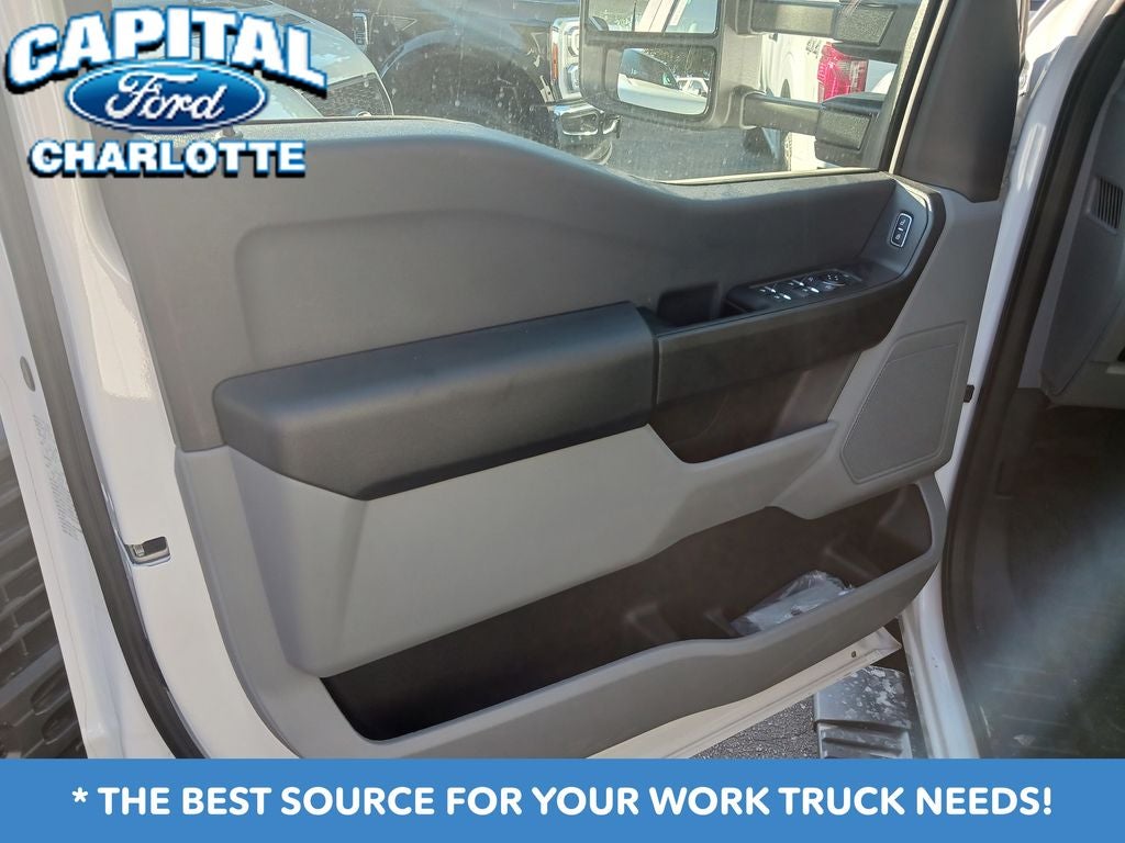 2026 Ford Chassis Cab F-350® XL