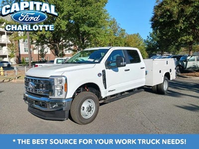2027 Ford Chassis Cab F-350® XL
