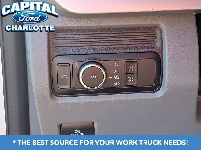 2027 Ford Chassis Cab F-350® XL