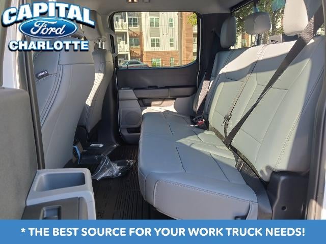 2027 Ford Chassis Cab F-350® XL