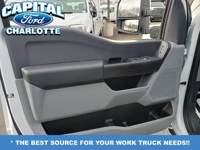2026 Ford Chassis Cab F-350® XL