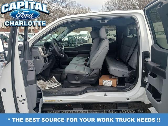 2026 Ford Chassis Cab F-450® XL