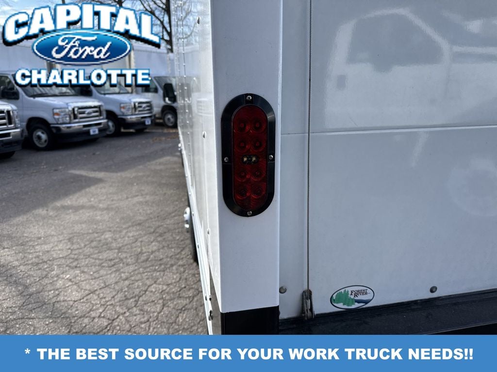 2024 Ford Transit Chassis Cutaway
