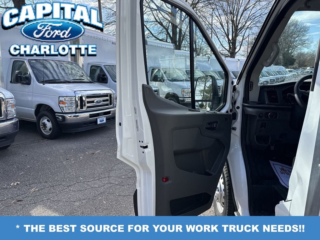 2024 Ford Transit Chassis Cutaway