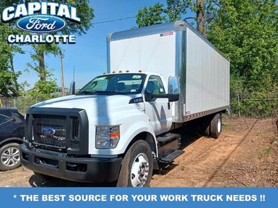 2027 Ford F-650-750 F-650 SD Gas Straight Frame
