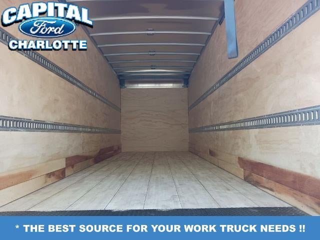 2027 Ford F-650-750 F-650 SD Gas Straight Frame