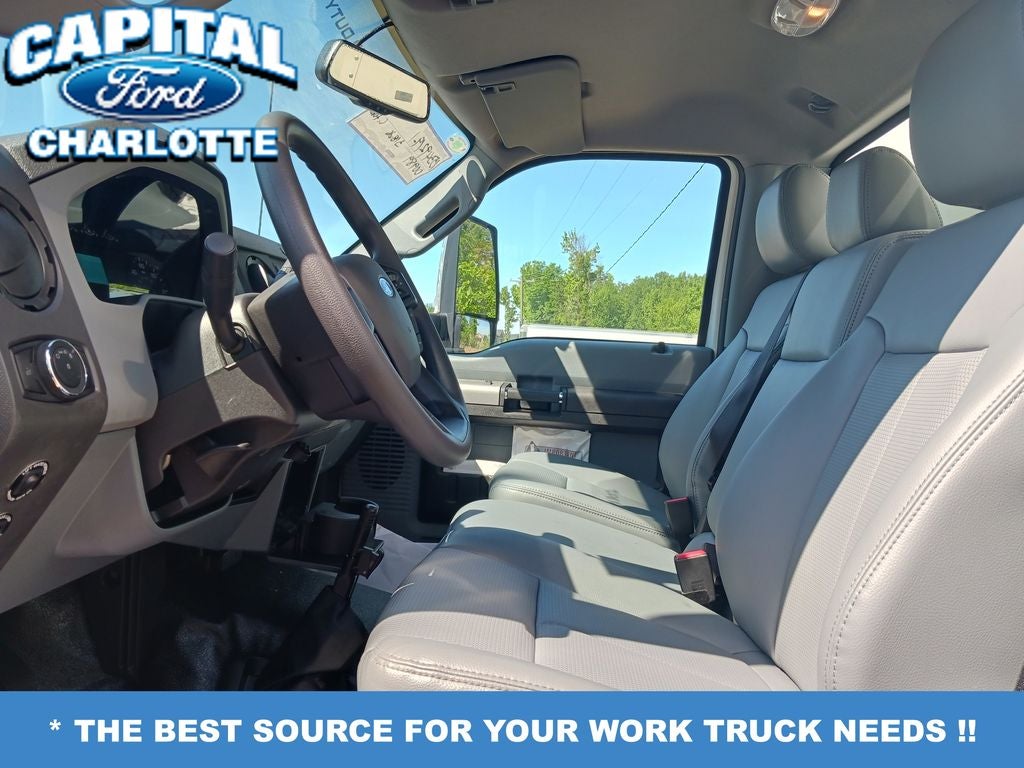 2027 Ford F-650-750 F-650 SD Gas Straight Frame
