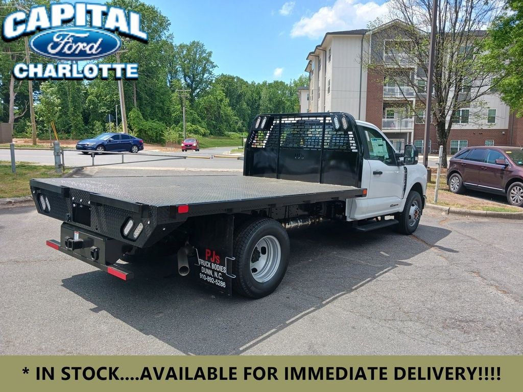 2024 Ford Chassis Cab F-350® XL