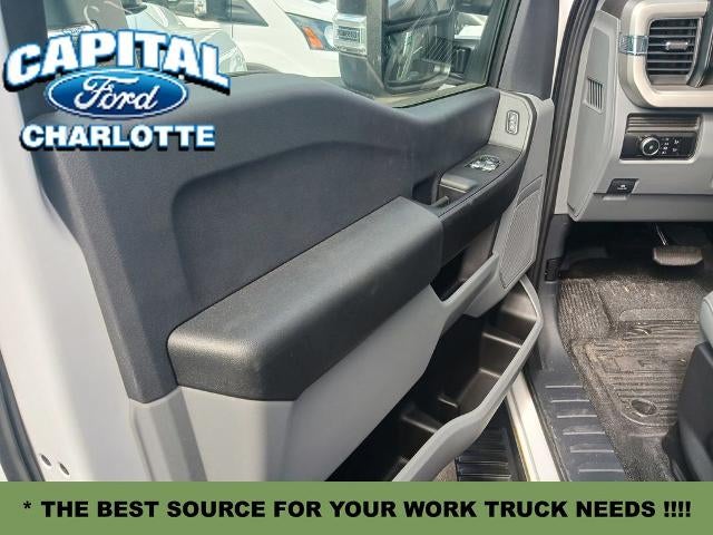 2024 Ford Chassis Cab F-450® XL