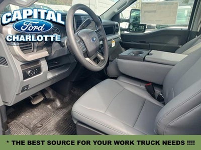 2024 Ford Chassis Cab F-450® XL