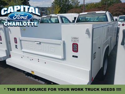 2024 Ford Chassis Cab F-450® XL