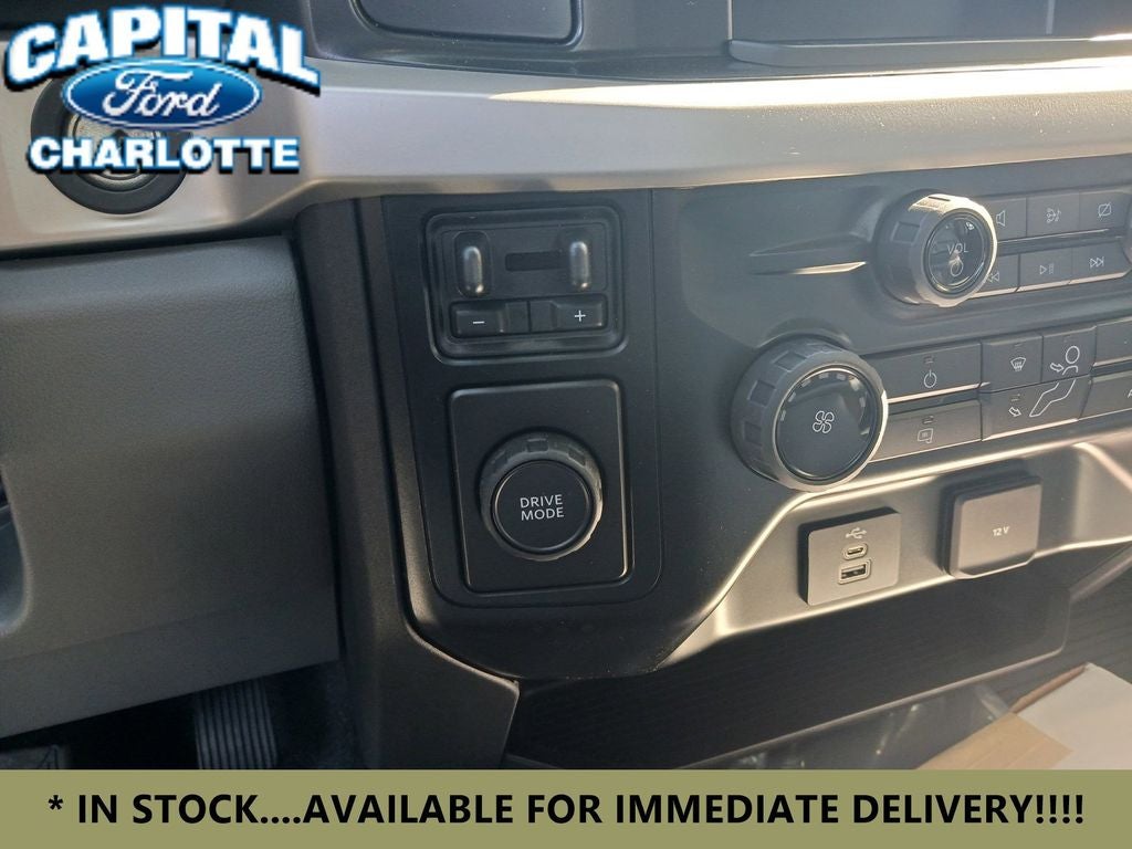 2024 Ford Chassis Cab F-450® XL