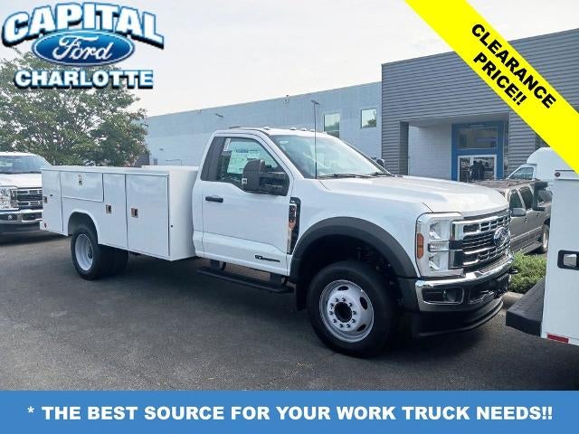 2024 Ford Chassis Cab F-450® XL