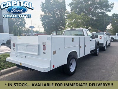 2024 Ford Chassis Cab F-450® XL