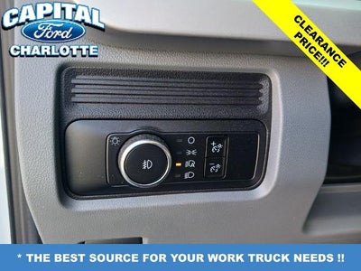 2024 Ford Chassis Cab F-450® XL