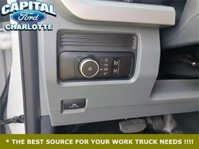 2024 Ford Chassis Cab F-450® XL