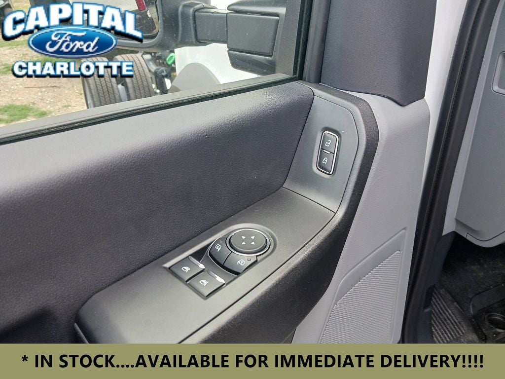 2024 Ford Chassis Cab F-550® XL