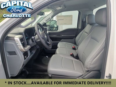 2024 Ford Chassis Cab F-550® XL