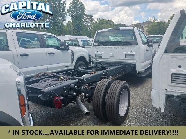 2024 Ford Chassis Cab F-550® XL