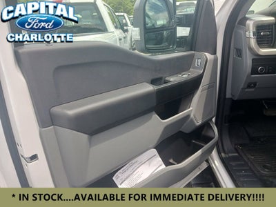 2024 Ford Chassis Cab F-550® XL