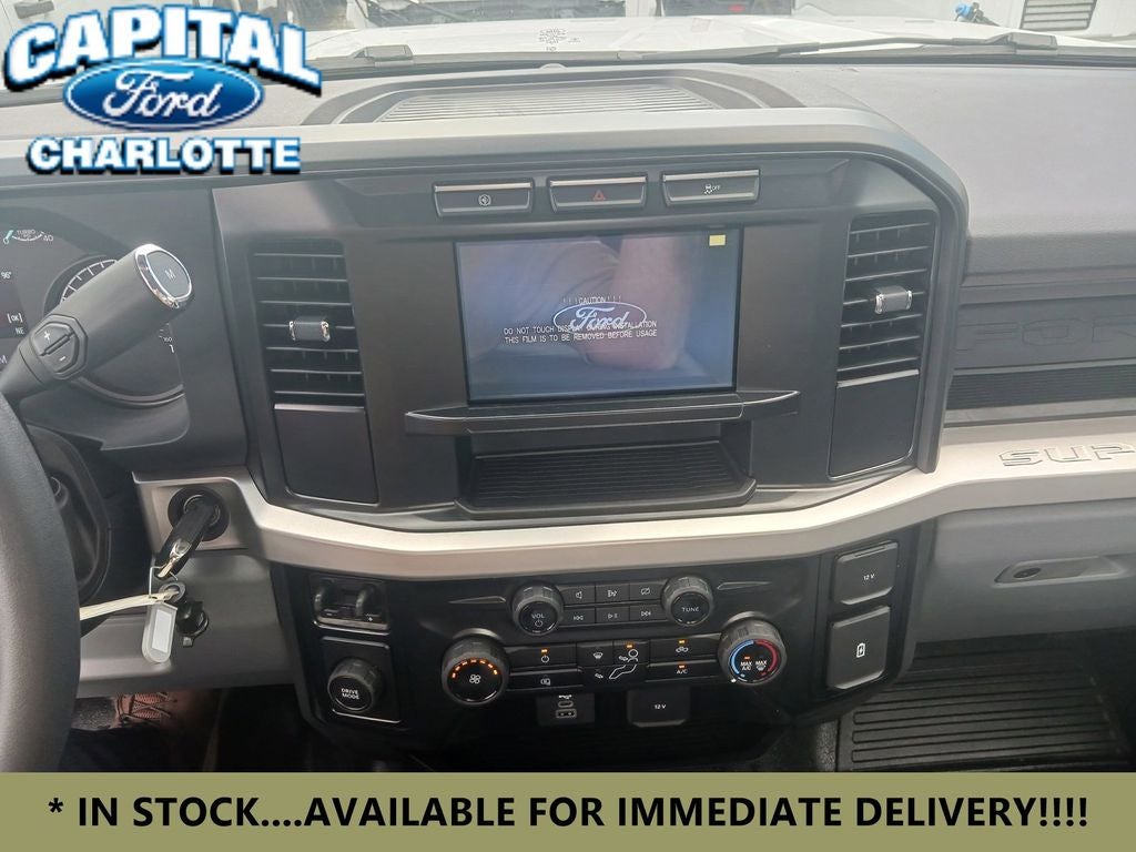 2024 Ford Chassis Cab F-550® XL