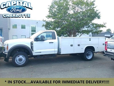 2024 Ford Chassis Cab F-550® XL