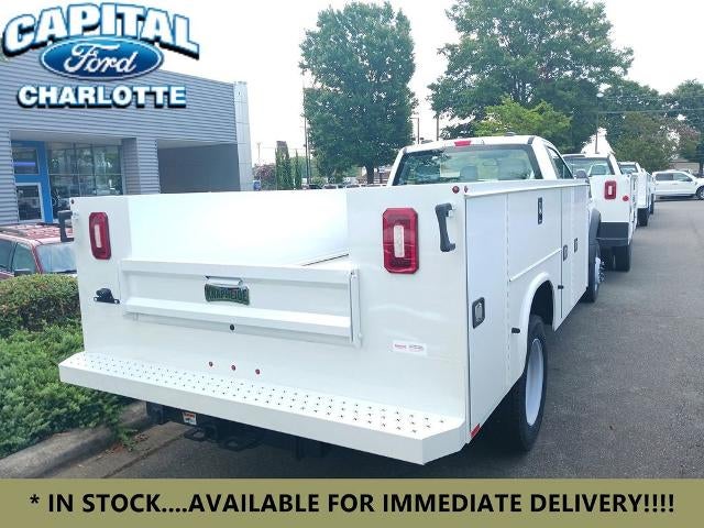 2024 Ford Chassis Cab F-550® XL